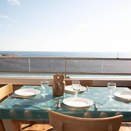 Apartment + Cabine, 4 Pers. Avec Clim Et Parking, Le Lavandou